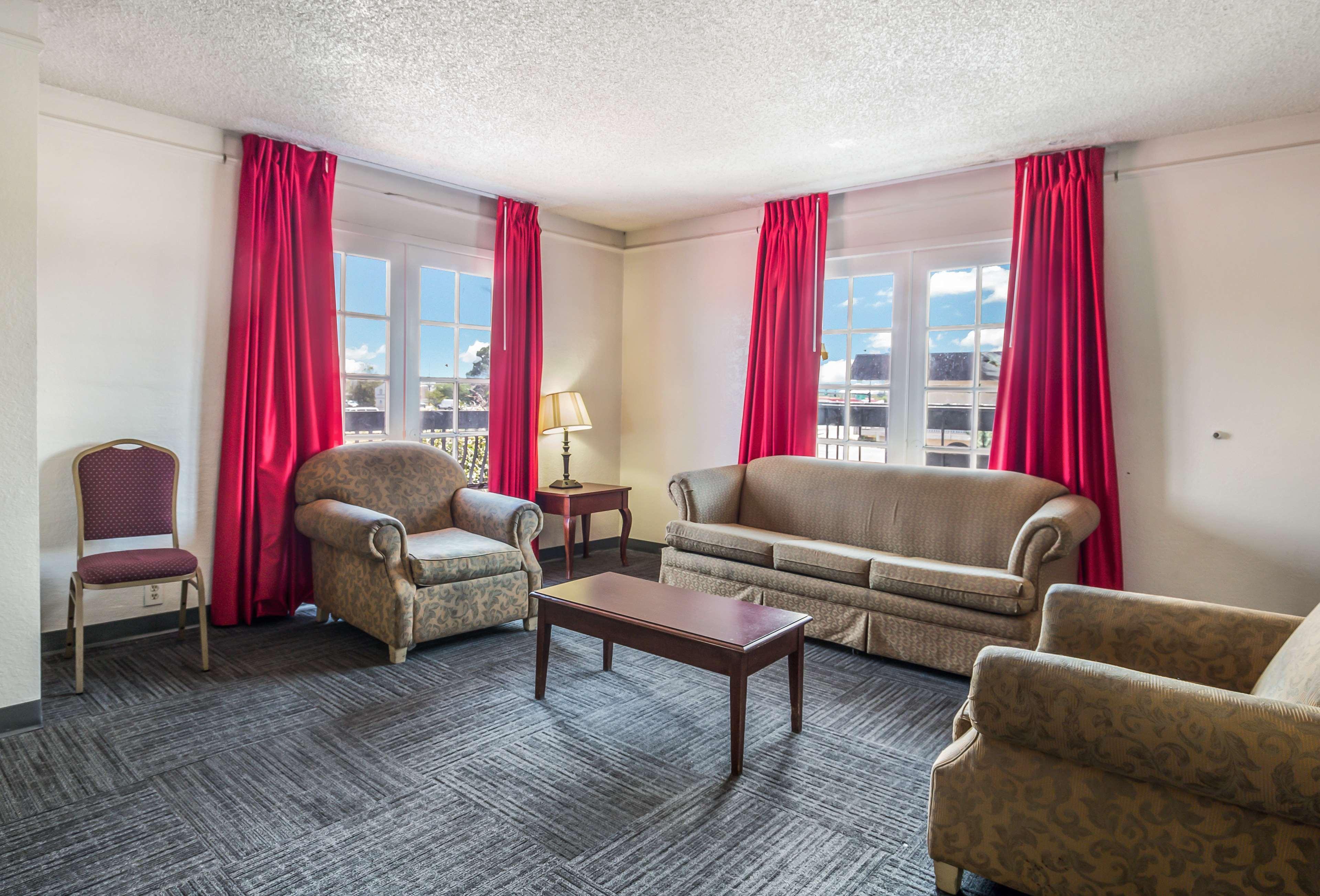 Americas Best Value Inn DEN Dış mekan fotoğraf