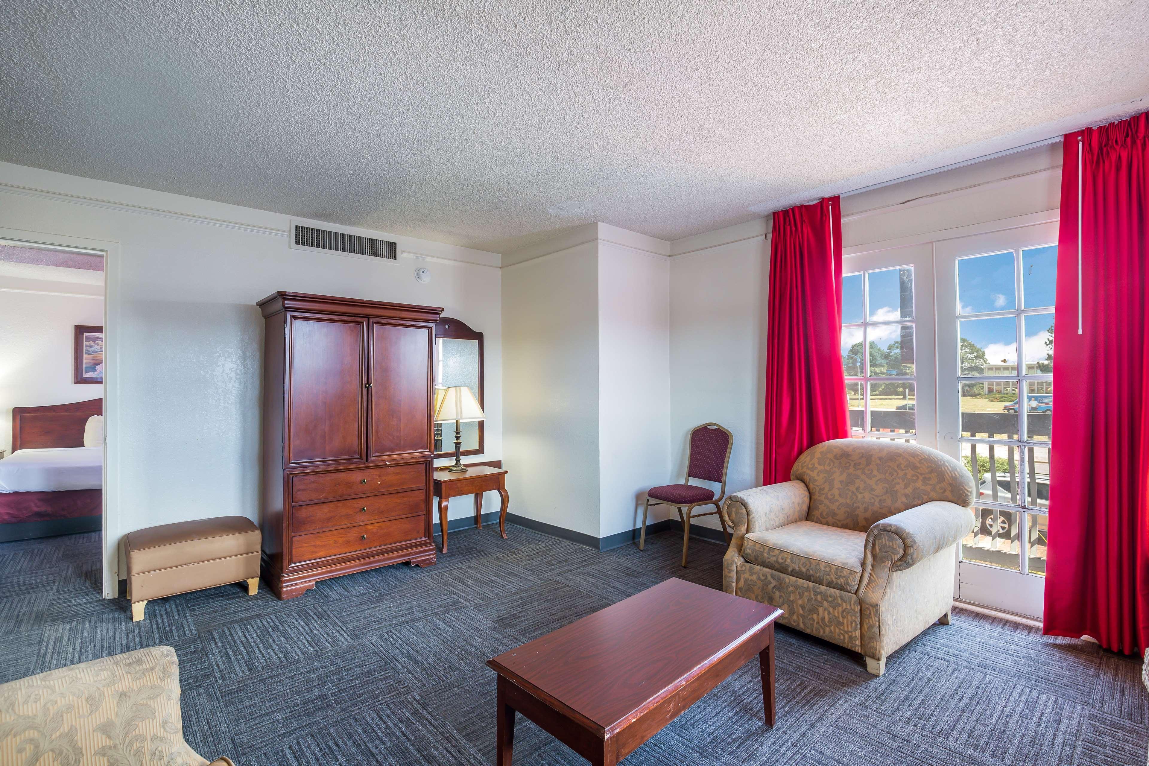Americas Best Value Inn DEN Dış mekan fotoğraf